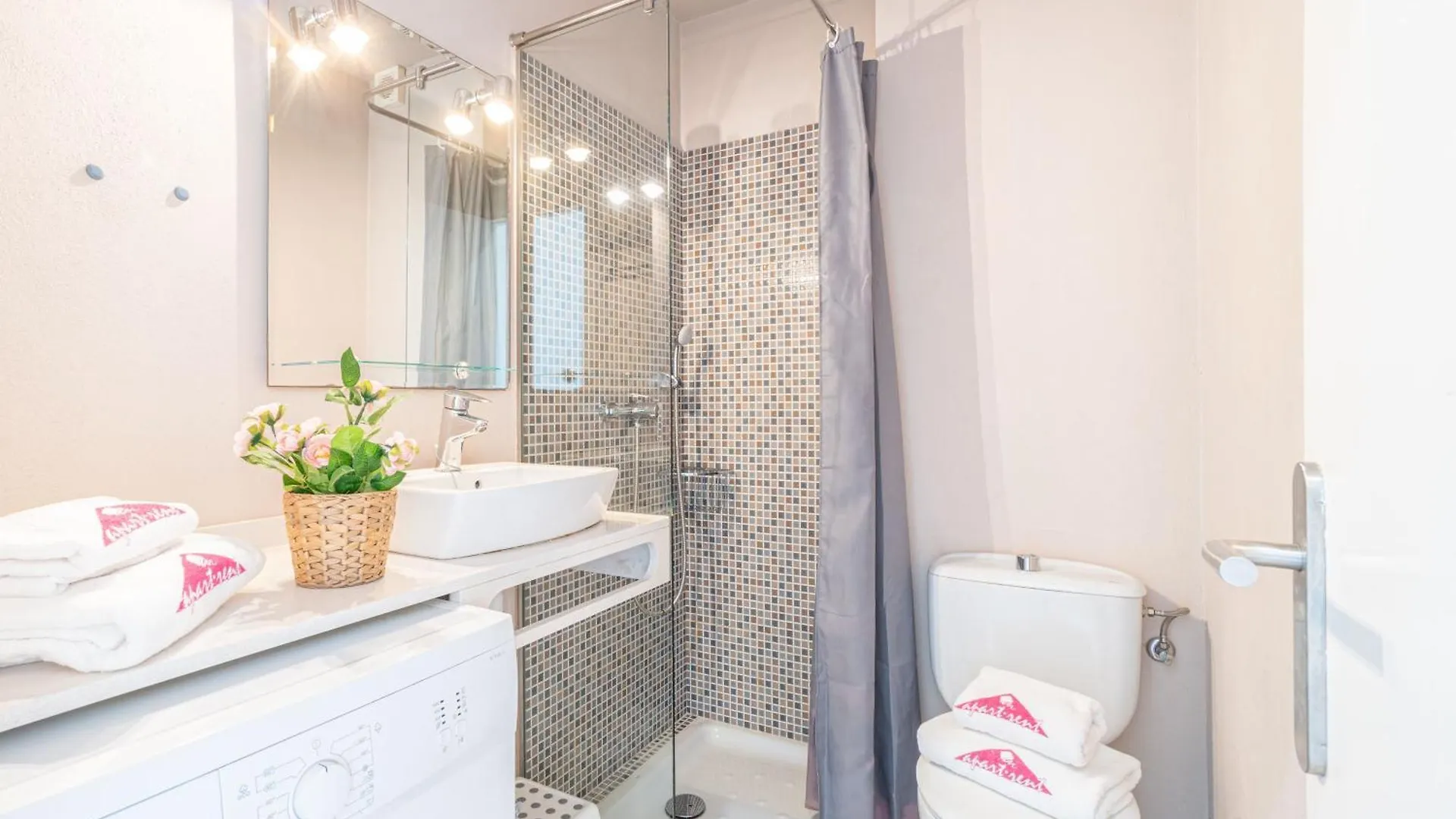Apart-Rent Apartament Bahia 0023 Эмпуриабрава 0*,